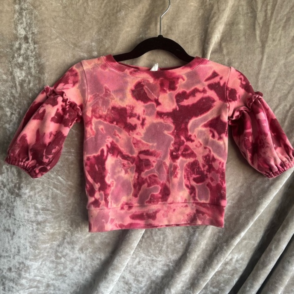 Kate Quinn | Custom Bleach Dyed | Ruffle/Puffy Sleeve Pullover🌵 12-18 months